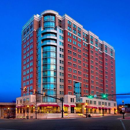 Residence Inn Alexandria Old Town South At Carlyle Экстерьер фото