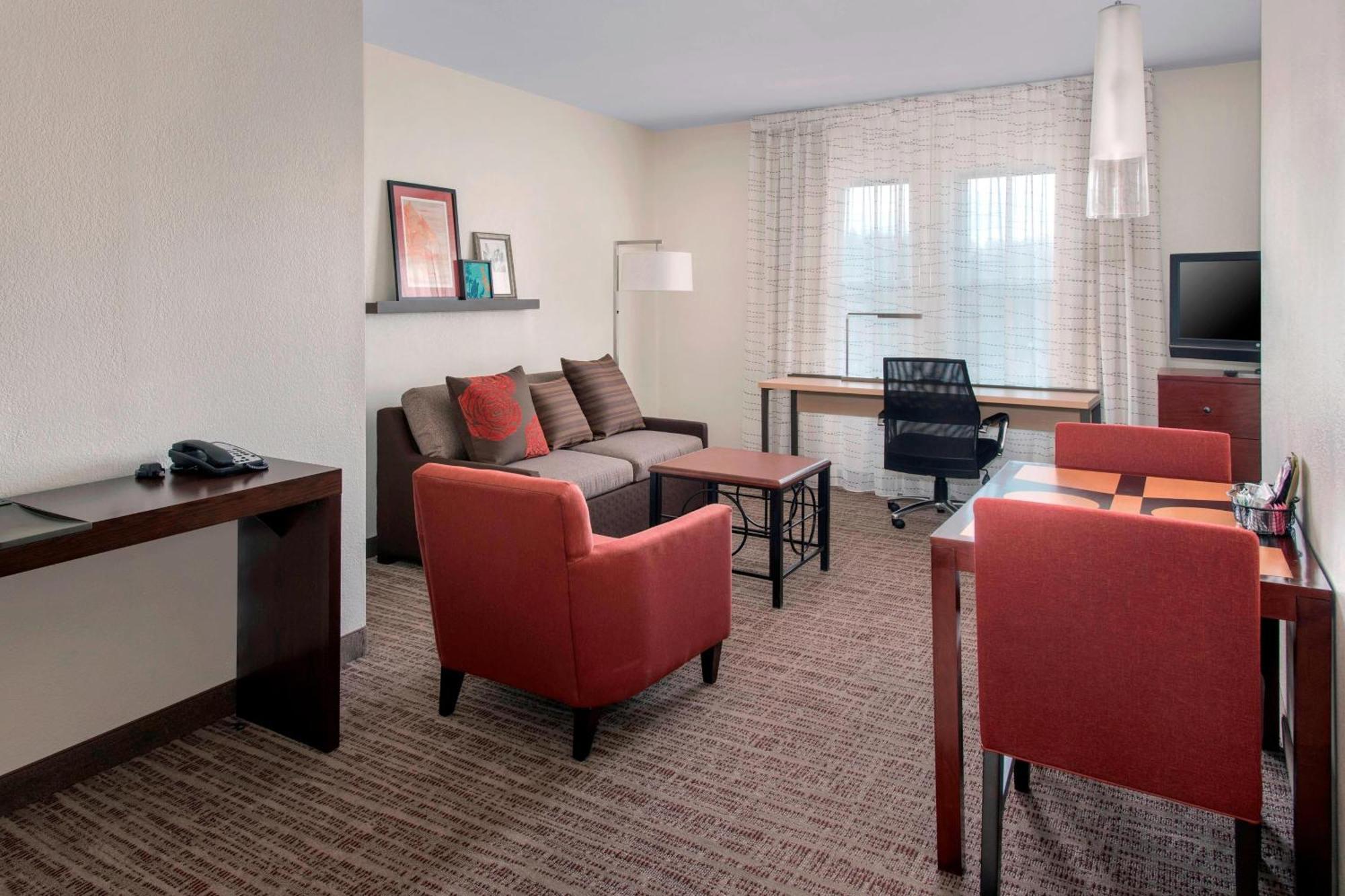 Residence Inn Alexandria Old Town South At Carlyle Экстерьер фото