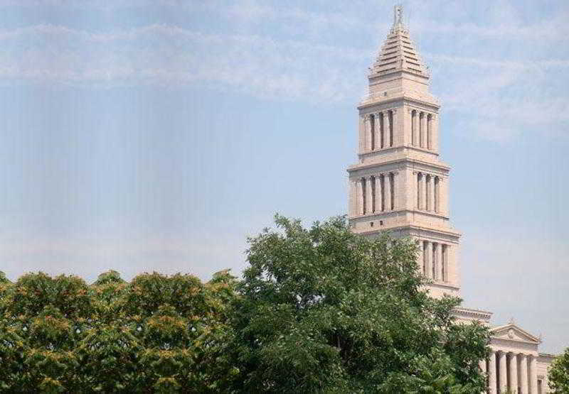 Residence Inn Alexandria Old Town South At Carlyle Экстерьер фото